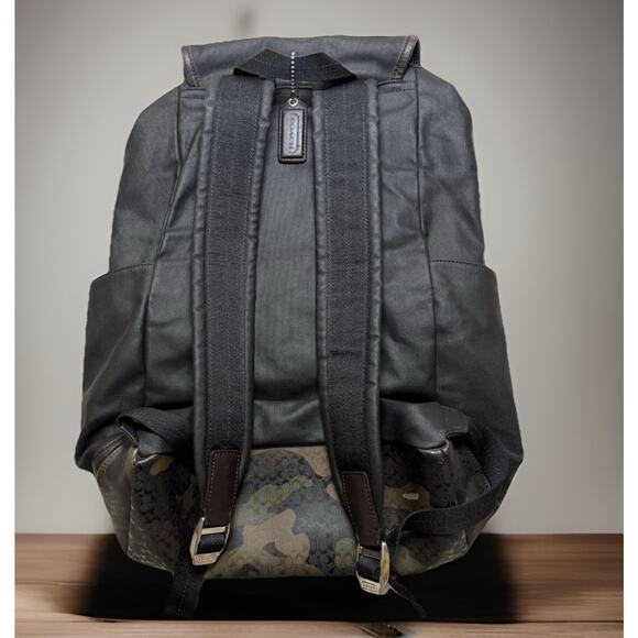 COACH Backpack Bag Black Camouflage F70822 Very Light Use Fast Shipping - Picture 8 of 11
